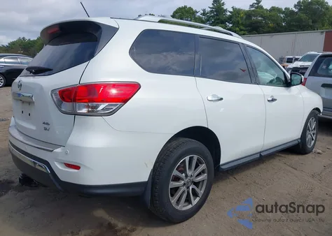 2014 Nissan Pathfinder Sv z USA, uszkodzony, nr VIN 5N1AR2MM8EC690276